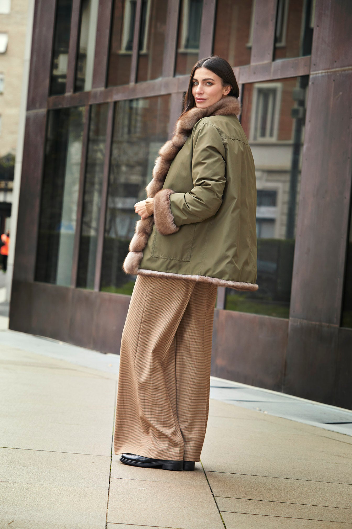 REVERSIBLE SABLE FUR