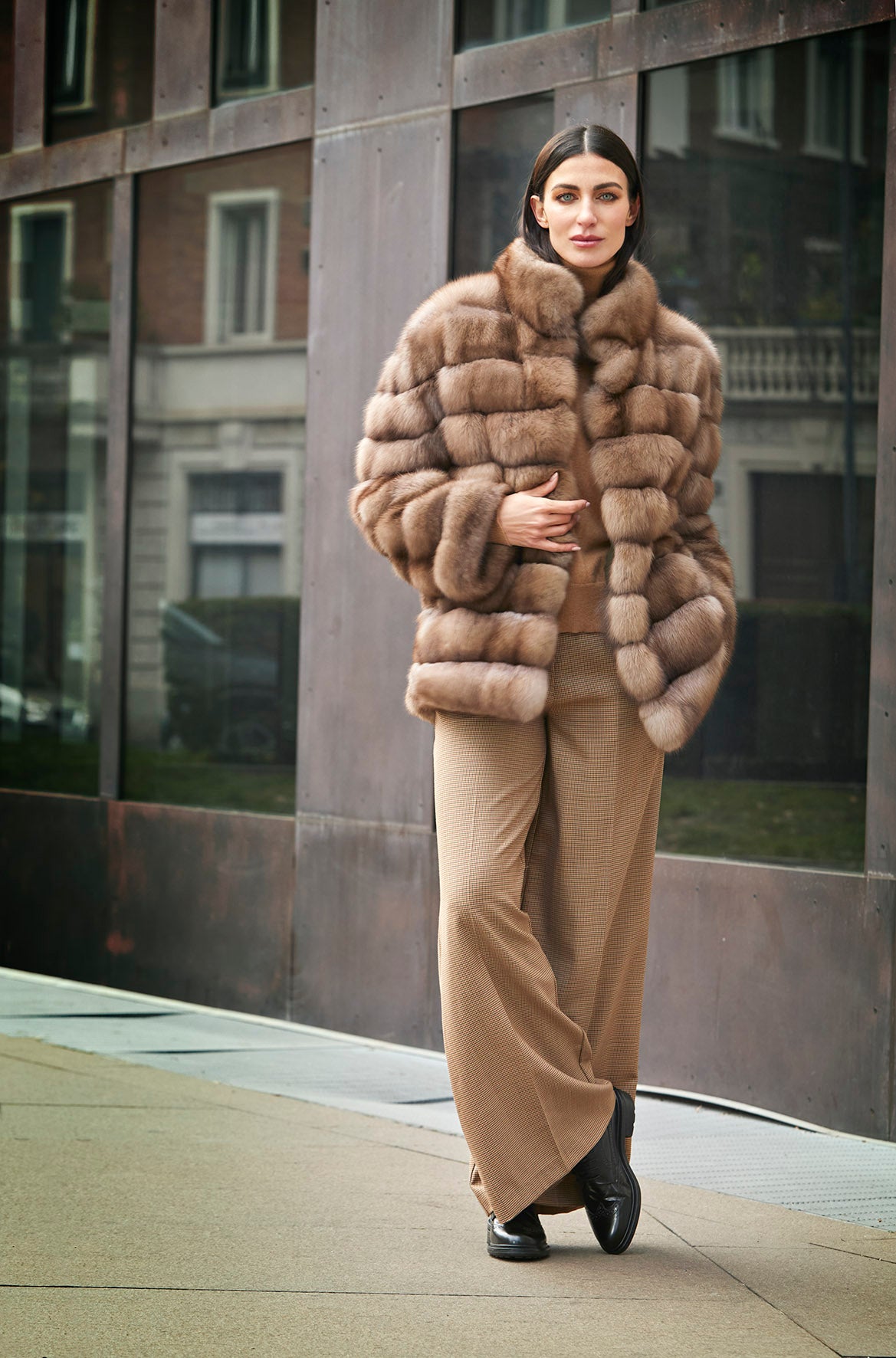 REVERSIBLE SABLE FUR
