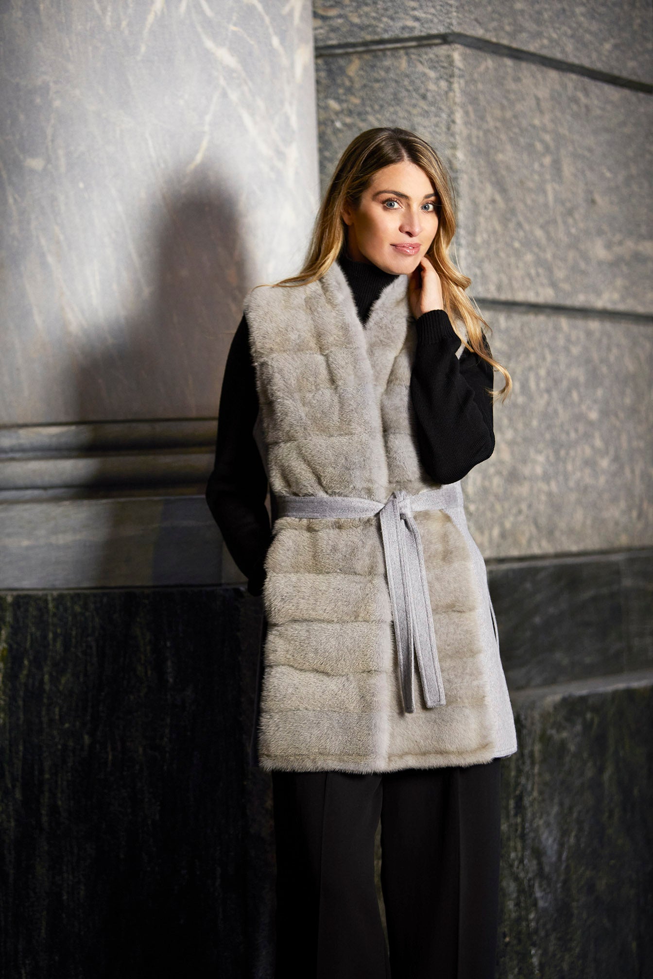 GILET IN CASHMERE CON VISONE