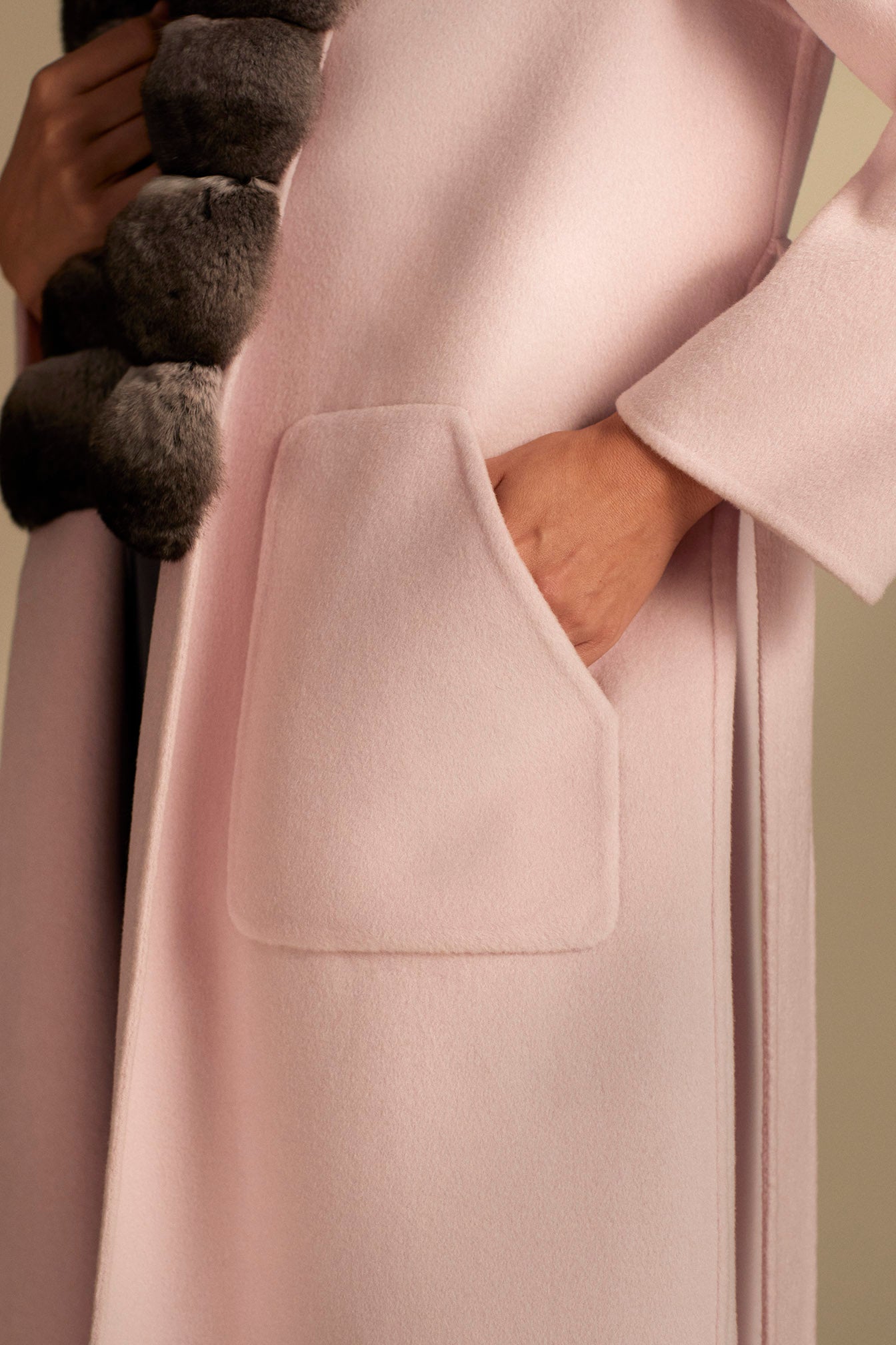 CASHMERE COAT